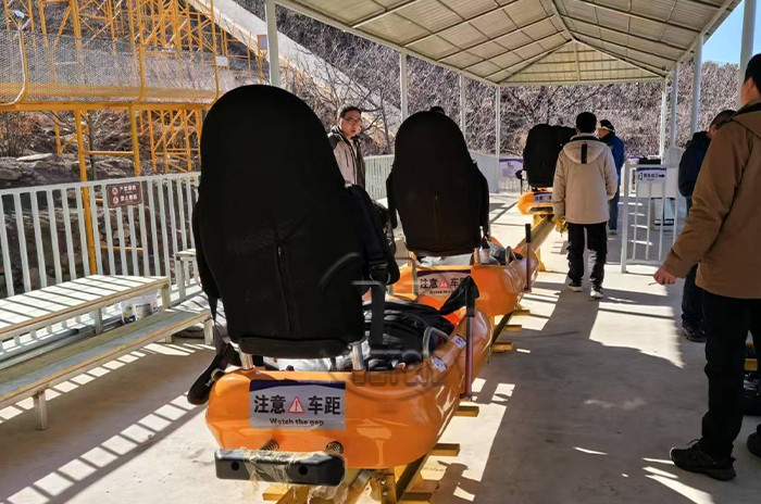 Monorail Sliding Car